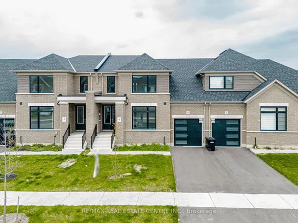 9 Mayapple St, Adjala Tosorontio, ON L0G 1W0