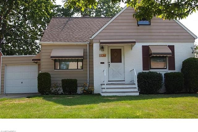 1st image of 247 E 242nd St
