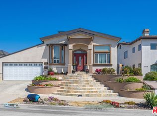 5432 Valley Ridge Ave, Los Angeles, CA 90043