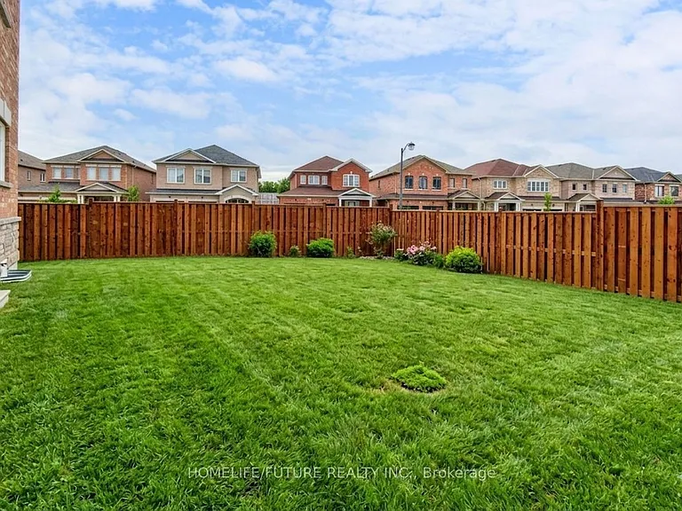 2 Jardine St — Photo 25