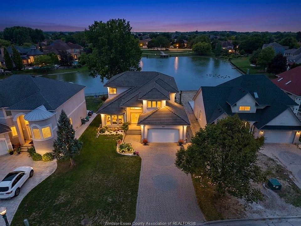 1st image of 847 Lake Shore Dr