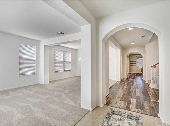 3rd image of 35679 Bovard St