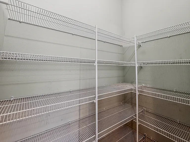 2062 Redbay Ave — Photo 46
