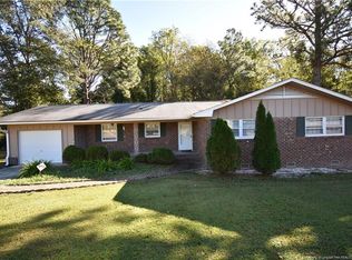 204 Summerhill Ct, Fayetteville, NC 28303