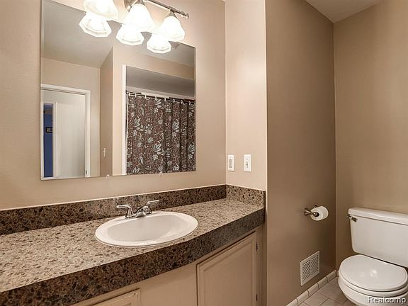2nd image of 3014 Forest Creek Ct