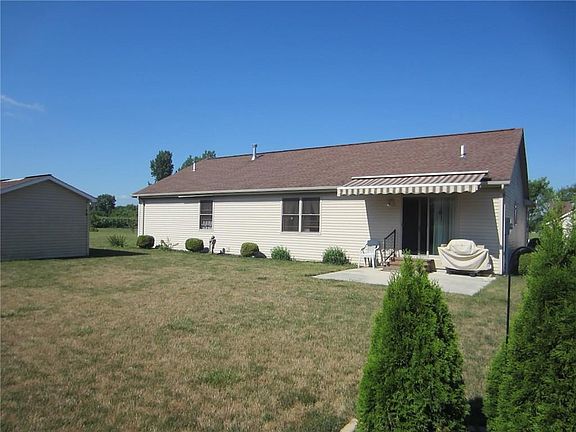 2nd image of 118 Deer Dr