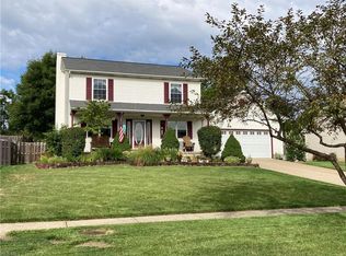 2114 Quail Hollow Dr, Brunswick, OH 44212