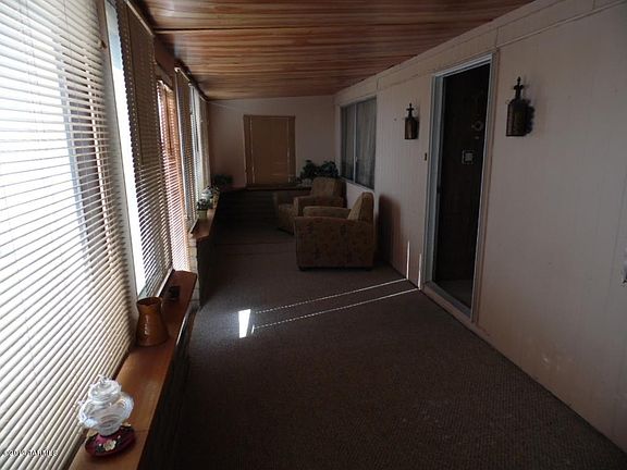 5th image of 1620 N La Canoa