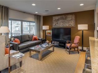 4200 W End Ave APT 211, Nashville, TN 37205