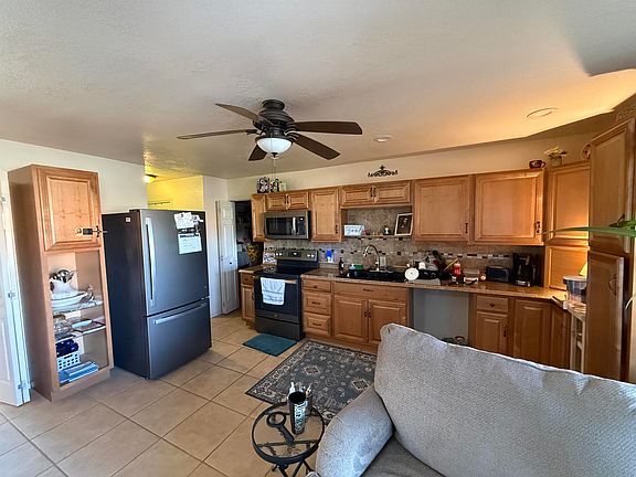 5th image of 144 De Zavala St
