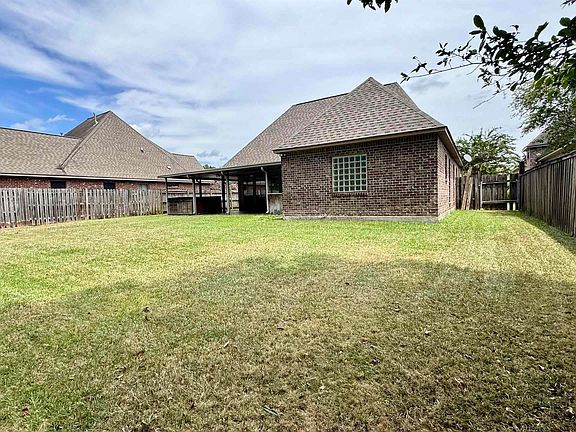 5th image of 34227 Fountain View Dr