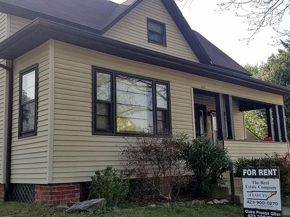 2nd image of 1010 Buffalo St APT 5