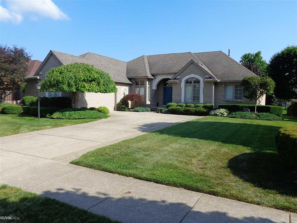 1st image of 13840 Ironwood Dr