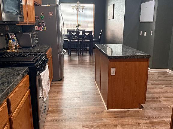 5th image of 524 E Aldrich Ave