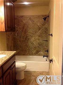 5th image of 6940 Hunnington Dr