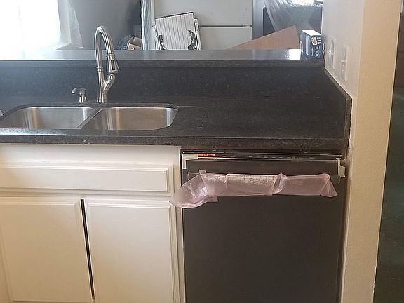 3rd image of 1444 W 227th St APT 19