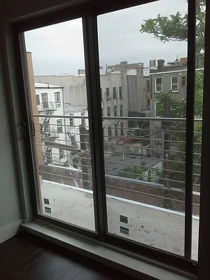 Rented by Sam Tabak | media 58