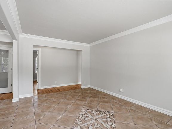 5th image of 3028 NW 46th St