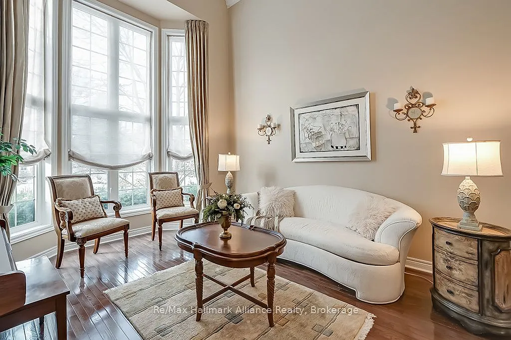 4 bed, $5,500 — Photo 4