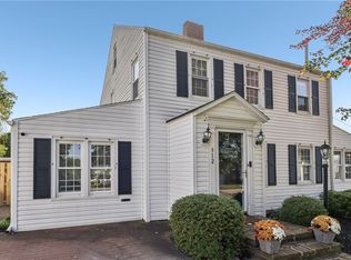 312 Johnston Dr, Ellwood City, PA 16117