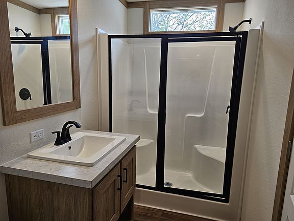 5th image of 2101 SW 38th St #306