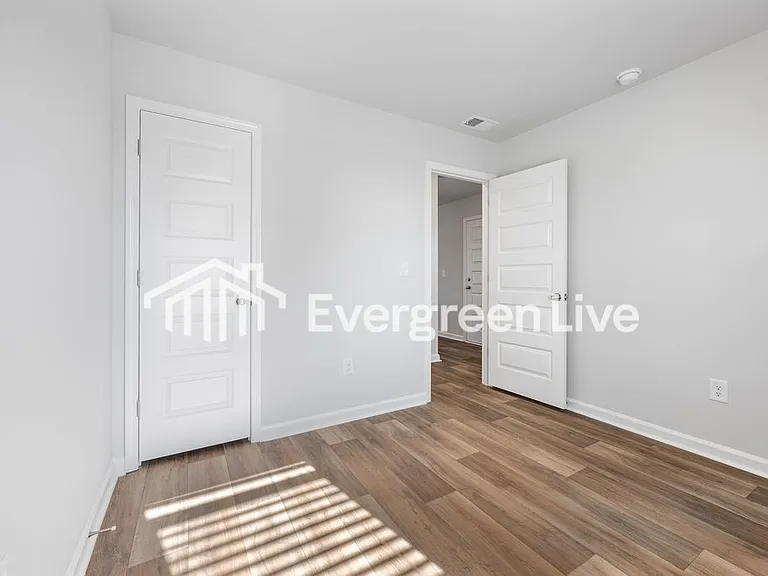 1210 Willow Oaks Way — Photo 8