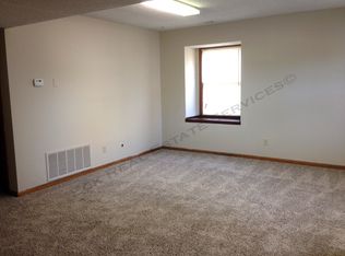 913 Tennessee St APT 4, Lawrence, KS 66044