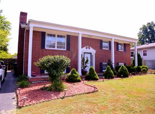 9214 Tangley Ln, Rolling Hills, KY 40242