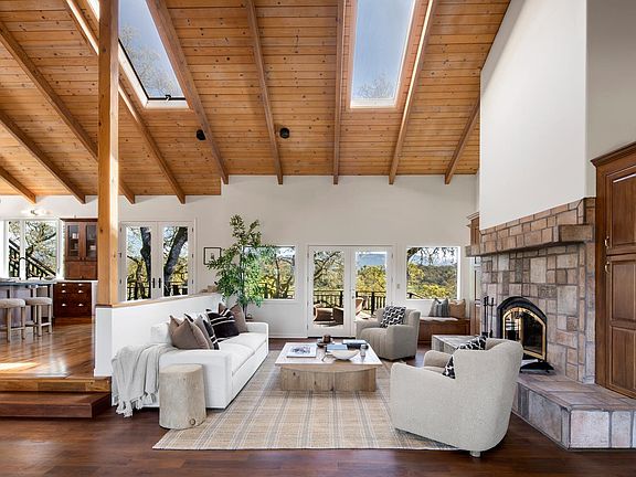 3rd image of 3460 Warm Springs Road