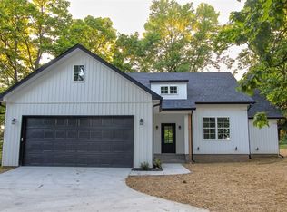 13537 Little Elm Rd, Farmington, AR 72704