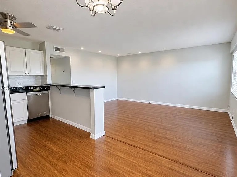 13450 SW 3rd St #404D — Photo 3