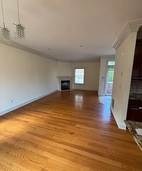 88 Maple Tree Ave #E — Photo 10