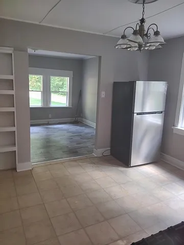 1 bed, 500 sqft, $1,100 — Photo 2