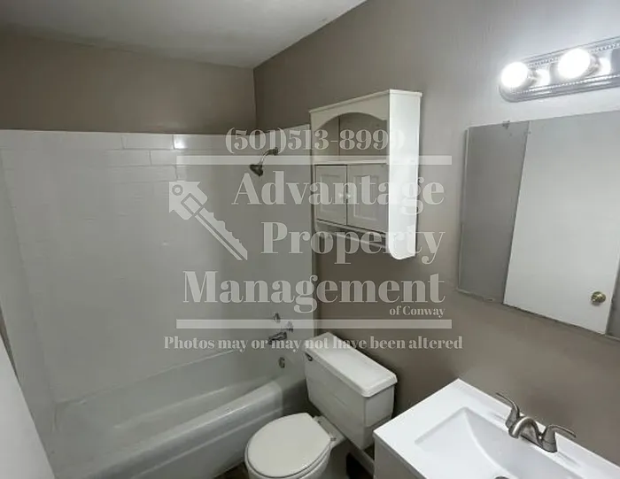 3 bed, 2.0 bath, 2000 sqft, $1,695 — Photo 3