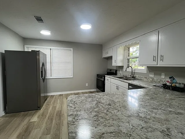 4601 Highway 12 E — Photo 3