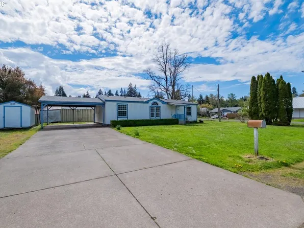 5465 Nandina St, Sweet Home, OR 97386