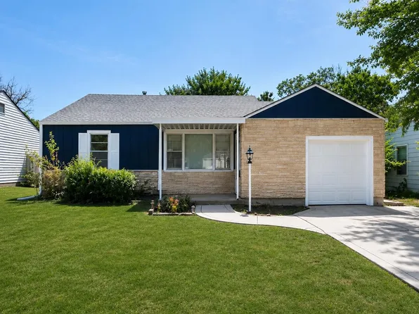 3609 E Countryside Plz, Wichita, KS 67218