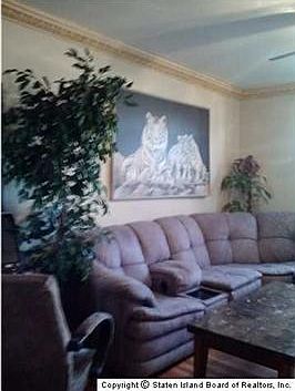 3rd image of 402 Maryland Ave APT 3D