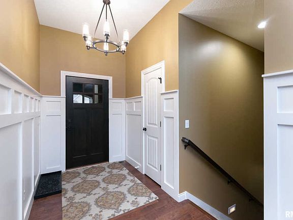 3rd image of 6652 Prairie Grass Ln