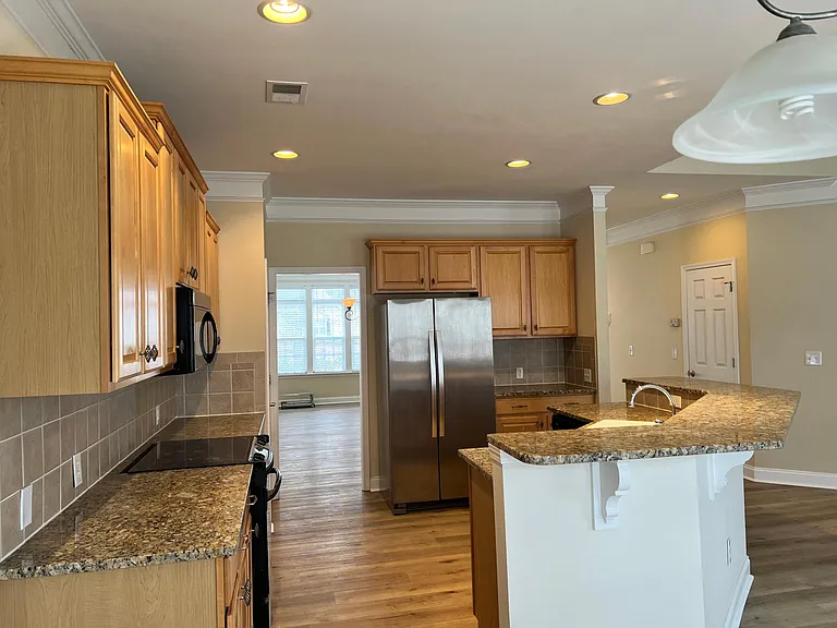 Spacious kitchen