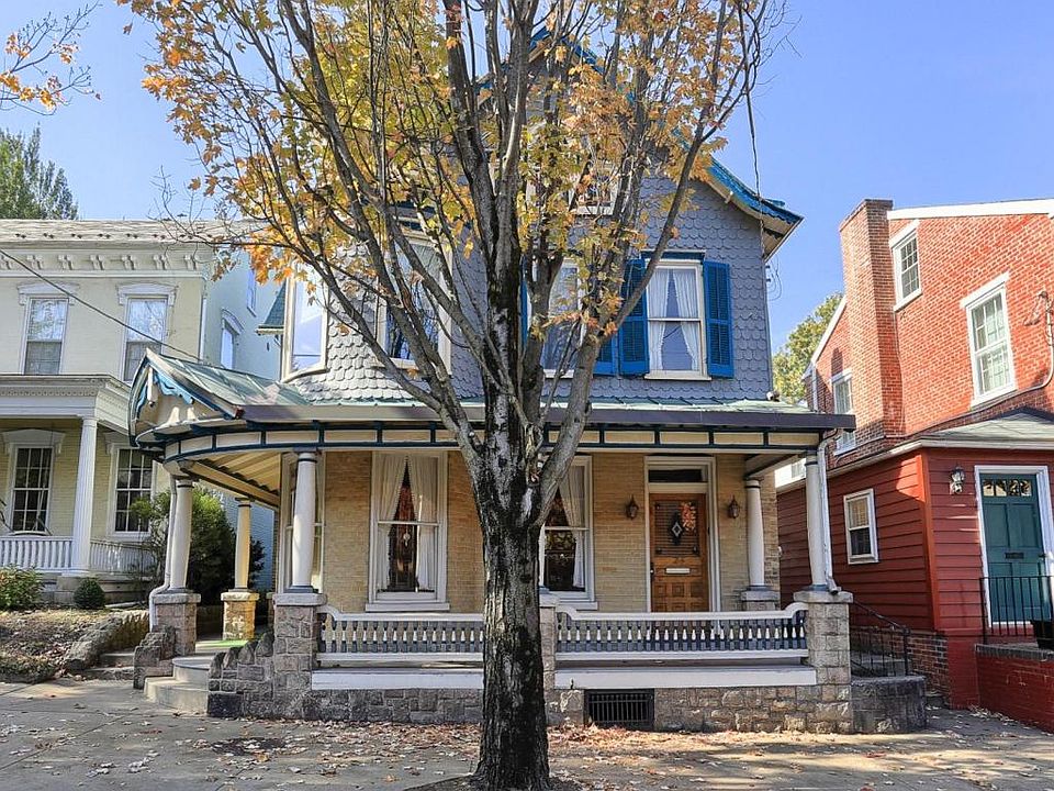 24 S Broad St, Lititz, PA 17543 Zillow