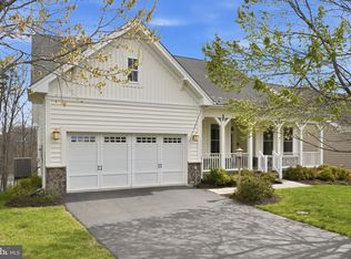 311 Grebe Dr, Lake Frederick, VA
