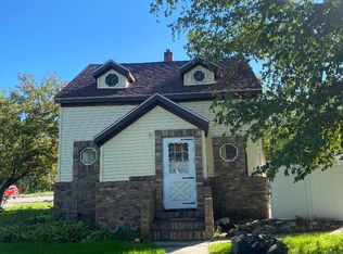 424 Arnold Ave N, Thief River Falls, MN 56701