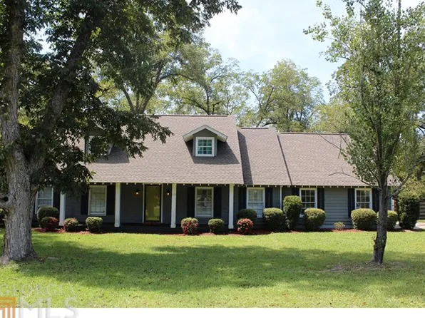 404 Perkins Mill Rd, Claxton, GA 30417