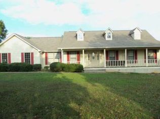 2338 Frettiesburg Dr, Rockmart, GA 30153