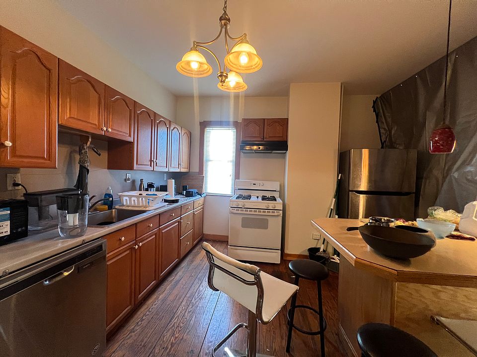 1st image of 346 Faneuil St #2G