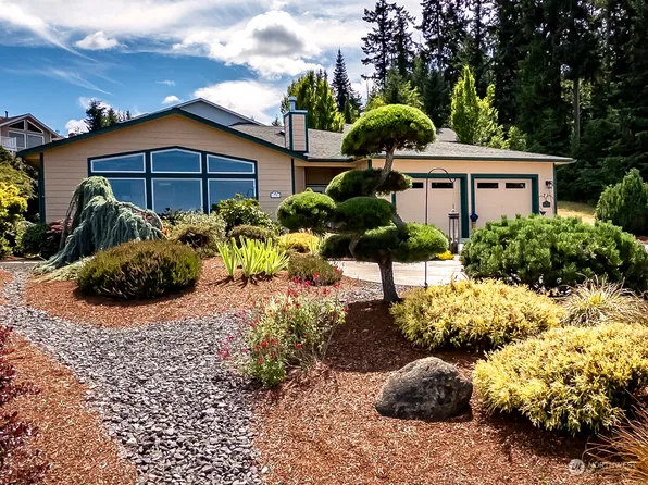 71 Topaz Way, Sequim, WA 98382