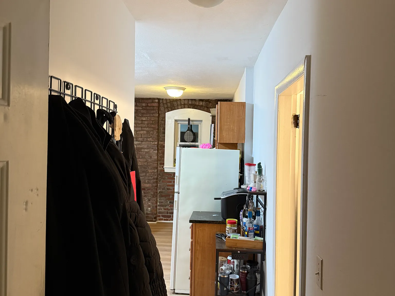 3 bed, 2.0 bath, $5,595 — Photo 1