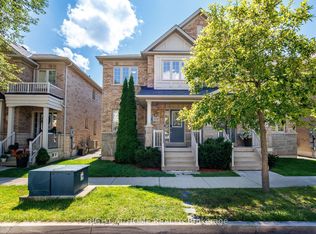 3128 Robert Brown Blvd, Oakville, ON L6M0P5
