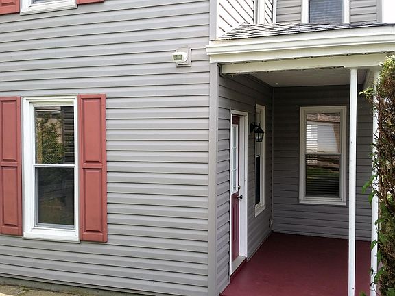 4th image of 334 Glenn Ave